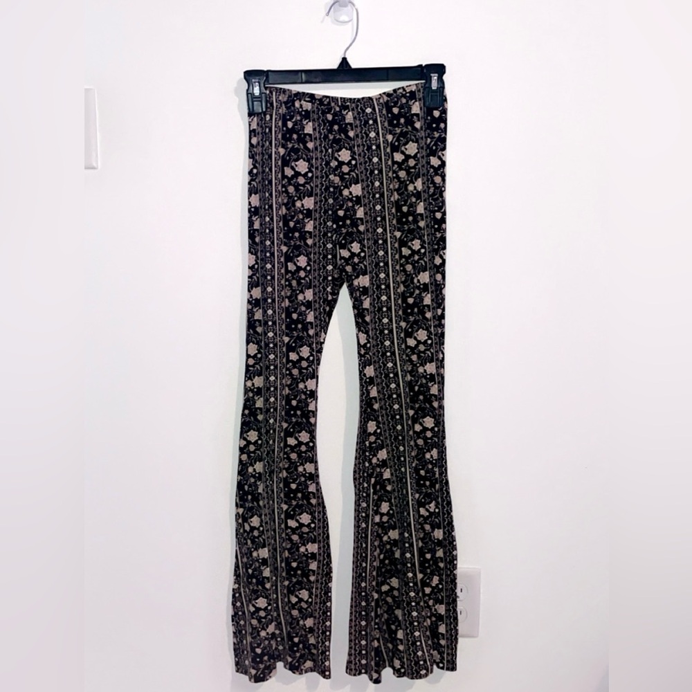 Sky and Sparrow Brand Women’s Palazzo Bell Bottom Pant Size S